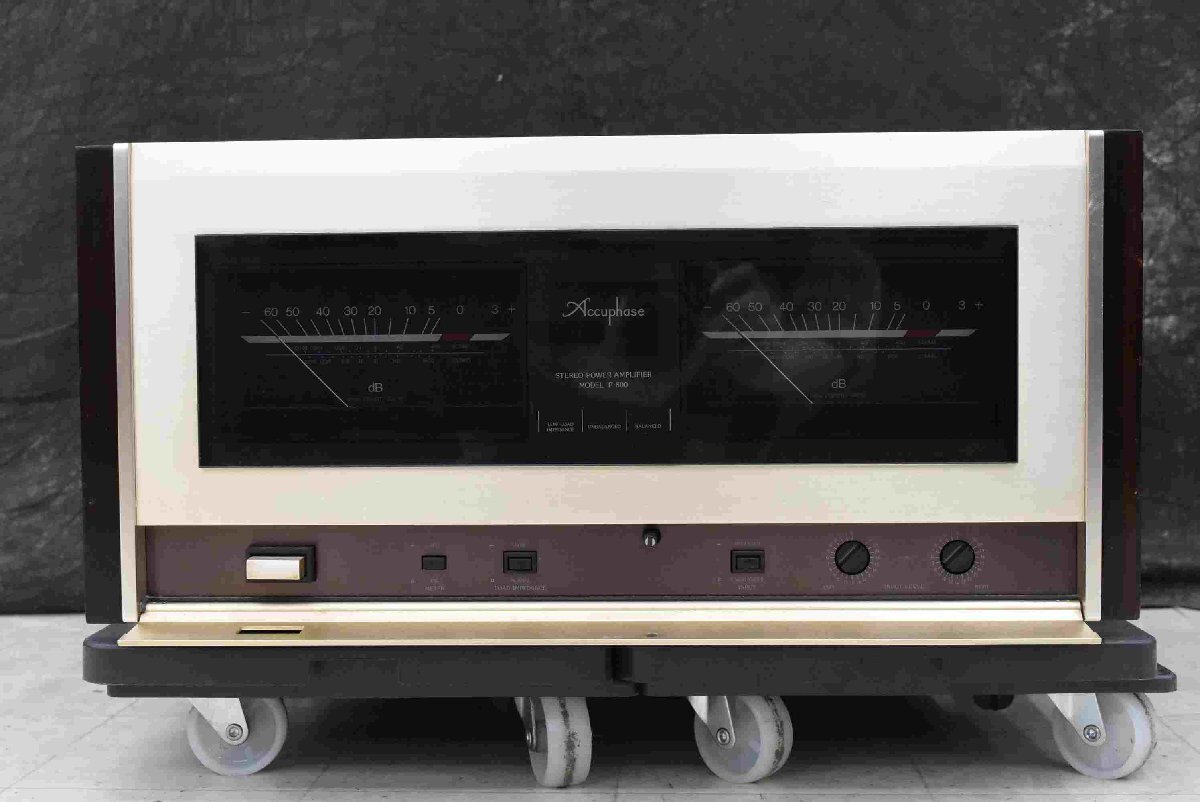 F☆Accuphase アキュフェーズ P-800 パワーアンプ ☆中古☆_画像2