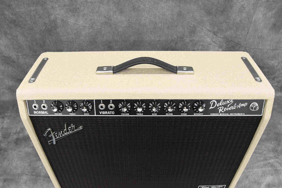 F☆Fender フェンダー Tone Master Deluxe Reverb アンプ ☆中古☆の画像3