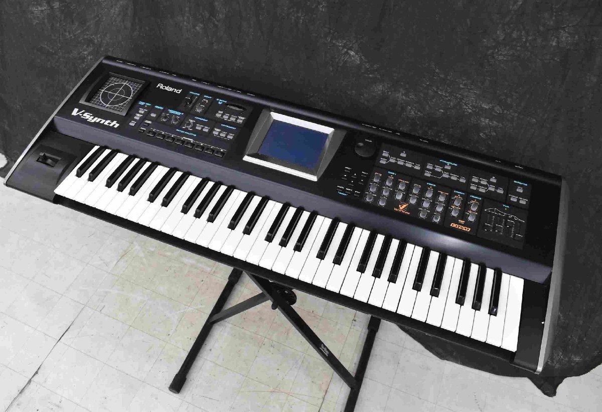 F☆Roland ローランド キーボード シンセサイザー V-SYNTH ☆中古☆_画像1