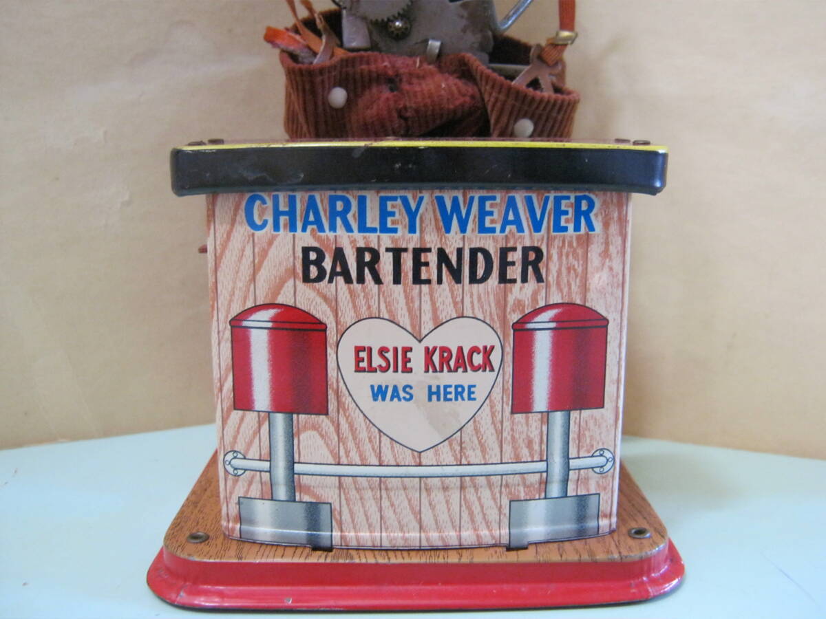 .. toy [ bar ton da-ROSKO Charley Weaver BATTERY POWERED BARTENDER( junk )]①