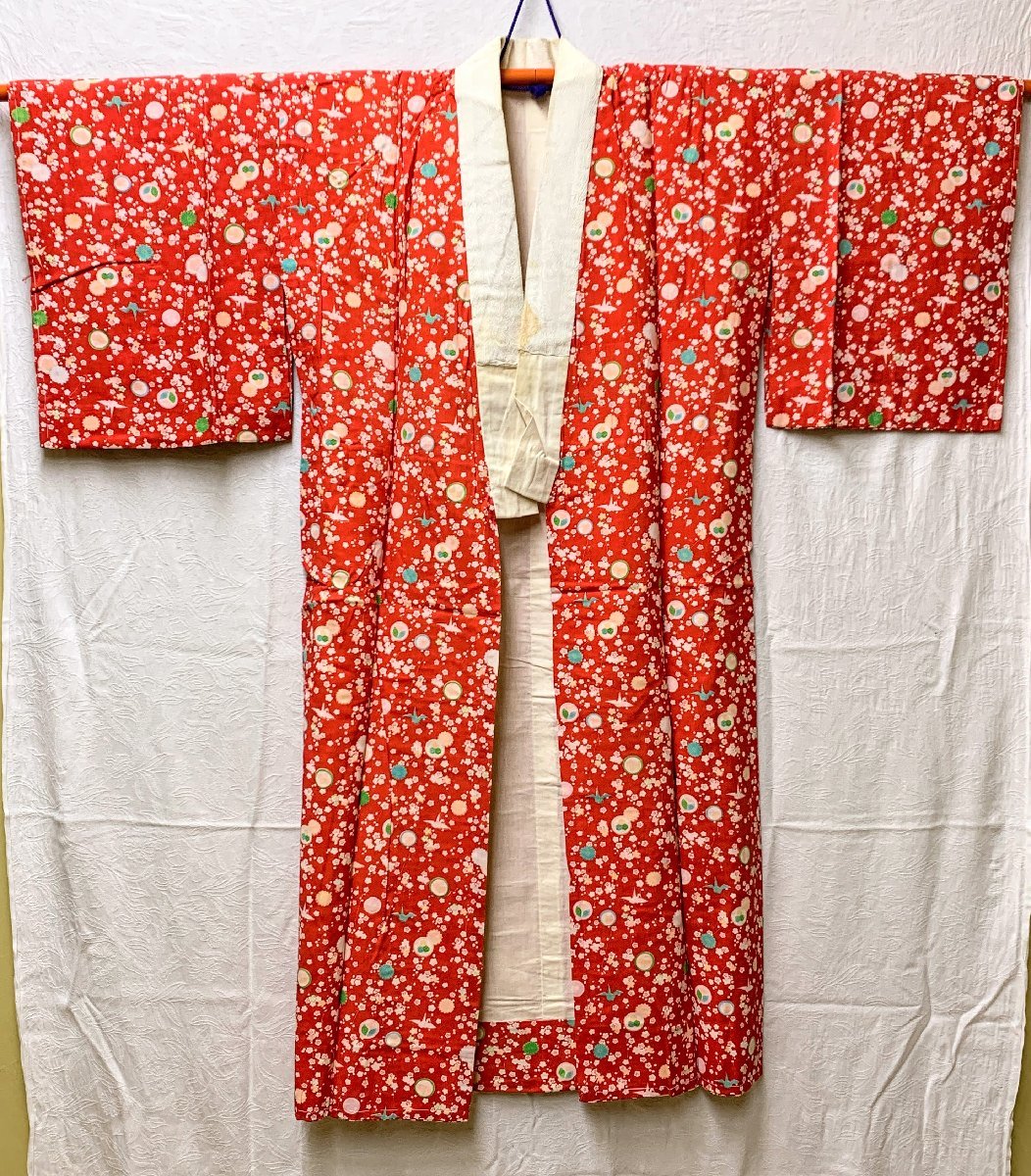 1016B/アンティーク 女性長襦袢 赤地小花小紋 レトロ お洒落 リメイク素材 古布 和装