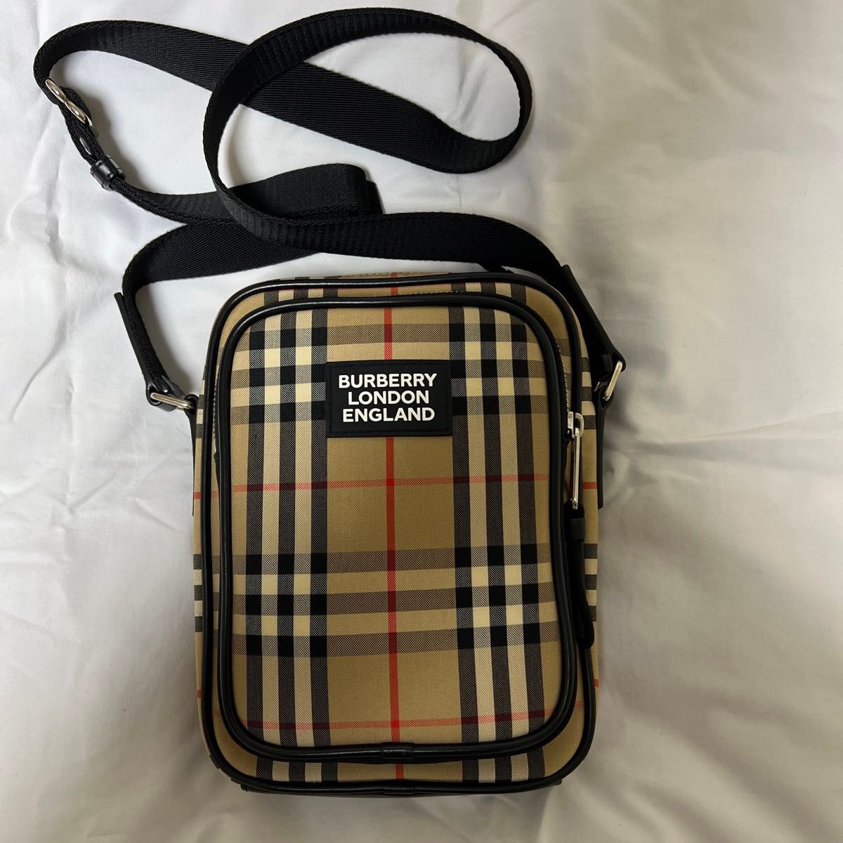 BURBERRY バーバリー クロスボディバック ショルダーバッグ BURBERRY バーバリー クロスボディバック ショルダーバッグ