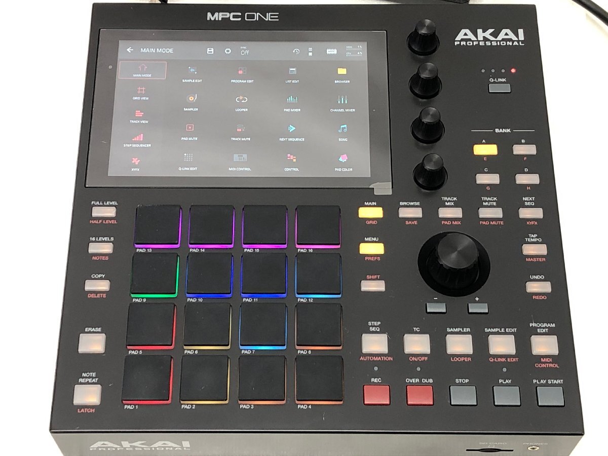 ＜中古品＞AKAI サンプラー MPC ONE 箱・マニュアル・電源ケーブル付き（11124031804496IK）_画像2