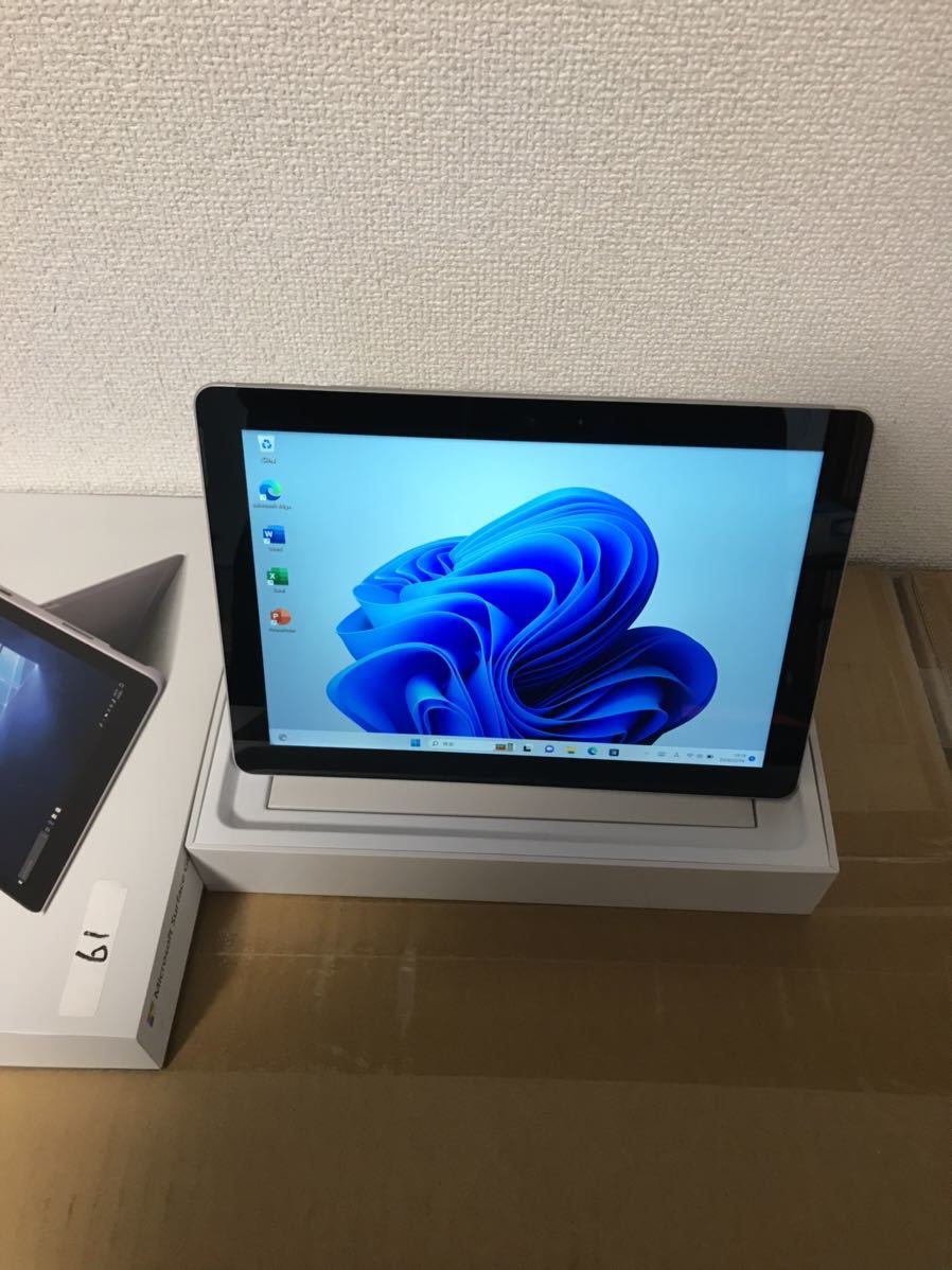 61 Microsoft Surface Go / Model:1824 CPU: Pentium 4415Y/ メモリー8GB/ _画像1