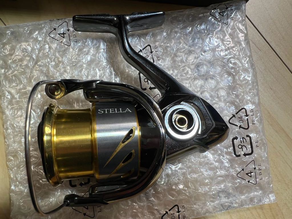 14 ステラ 2500HGS シマノ　SHIMANO STELLA_画像2