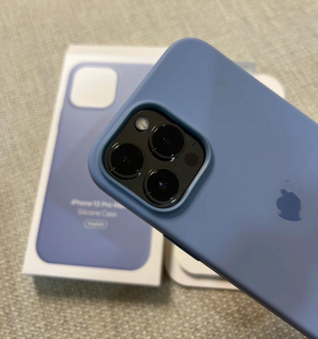 [ новый товар ] оригинальный сменный товар iPhone 13mini силиконовый чехол голубой противотуманые фары 