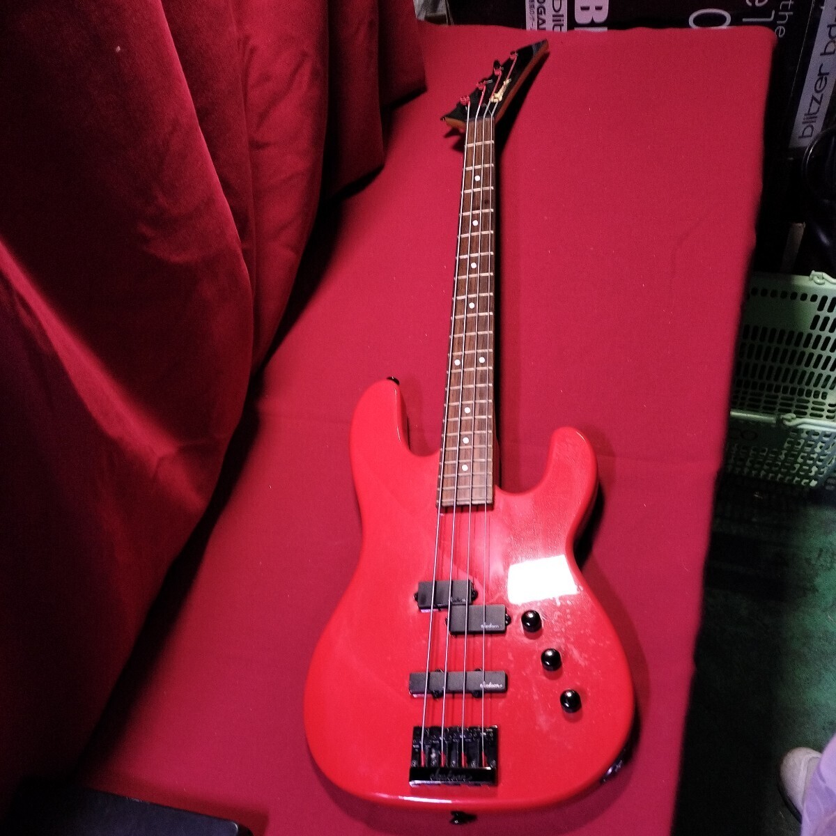  CHARVEL 241749 RO.B ox2344 Fart Worth TX75113 USA by JACKSON/CHARVEL ベース Bass Equalizer GE-7B その他付 現状品 _画像1