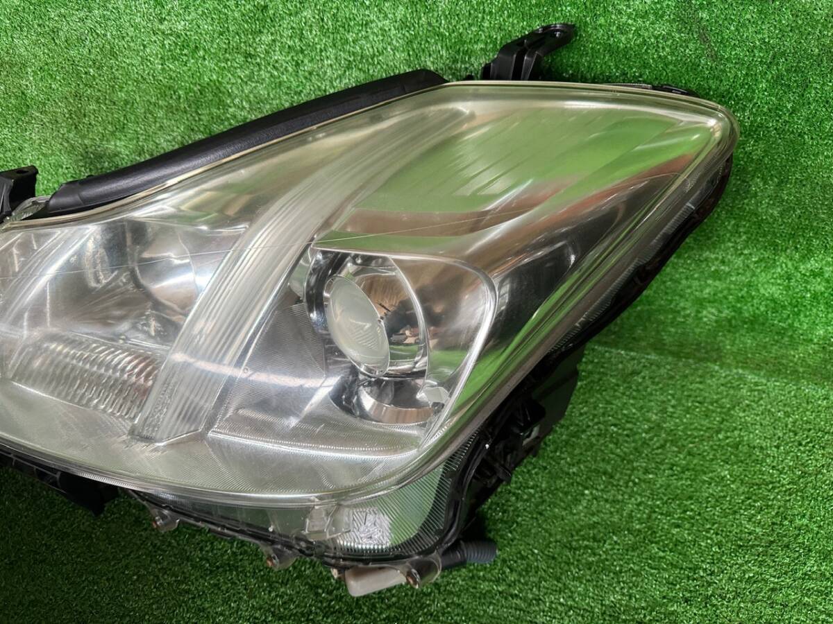 美品トヨタ クラウン GRS200 ロイヤル 純正 HID ヘッドライト 左 右セット HCHR-686 動作確認済み 点灯OK.._画像3