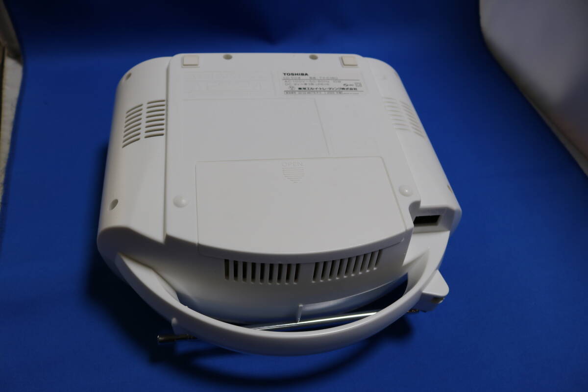 《TOSHIBA》CD ラジオ TY-C160 東芝 ACアダプター付 2023年製_画像8