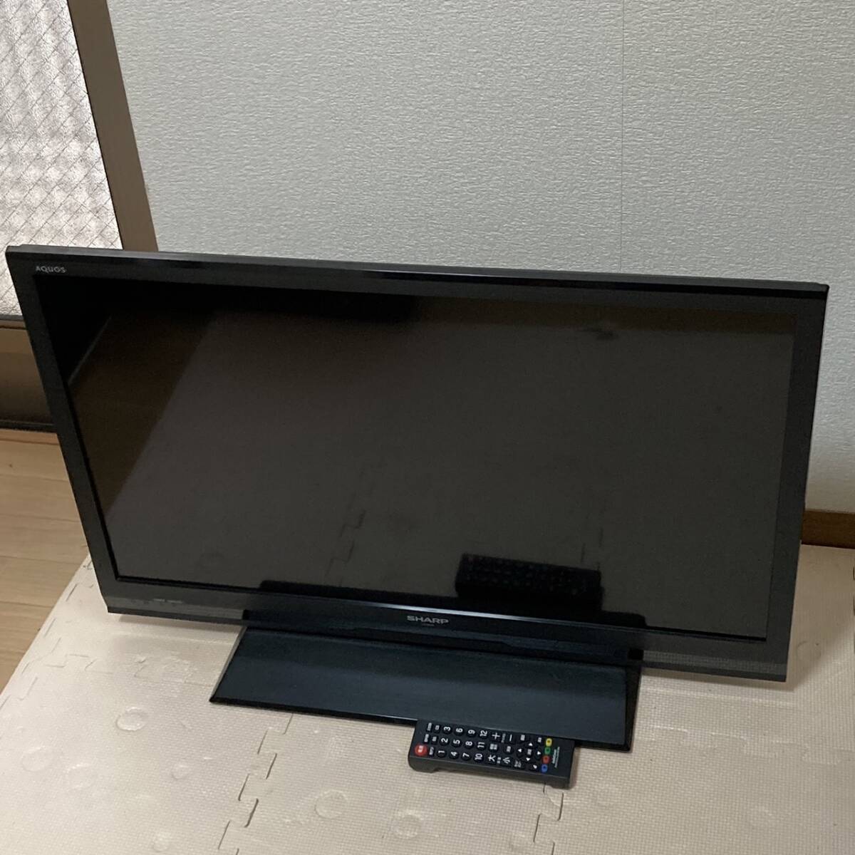 SHARP シャープ 32インチ液晶テレビ LC-32H10 AQUOS 初期化済み B-CAS マルチリモコン 動作品◇2013年製/YM034-12_画像1