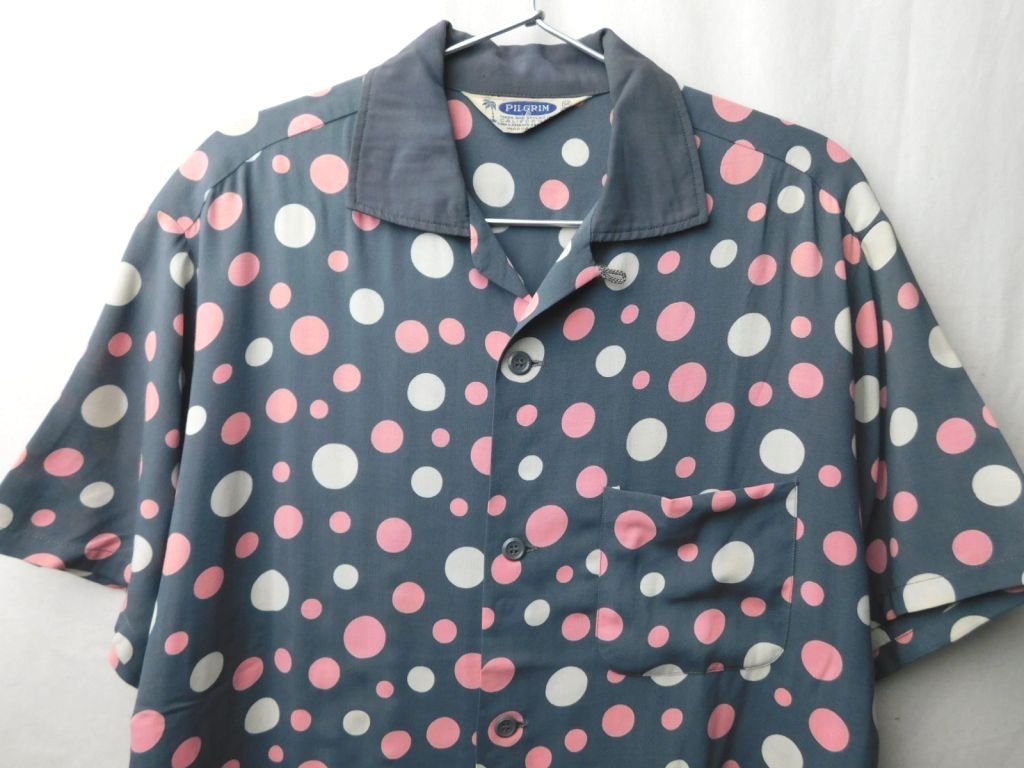 30s40s50s60s Vintage PILGRIMpiru Grimm dot pattern rayon shirt short sleeves gray pink rockabilly 