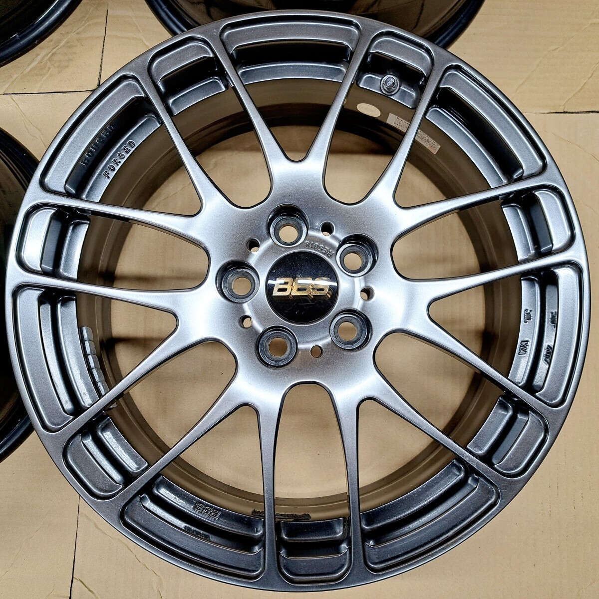 【極上品】BBS RE-L2 ホイール 16インチ 4本 スバル レガシィ フォレスター インプレッサ 86 BRZ プリウス シエンタ 6.5J 100 定価26万円の画像2