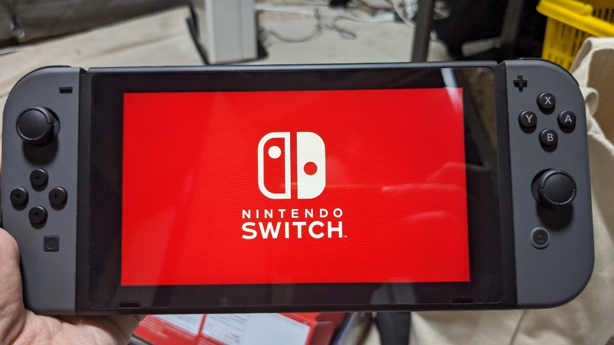 Nintendo Switch ニンテンドースイッチ 任天堂 グレー　初期化済み！