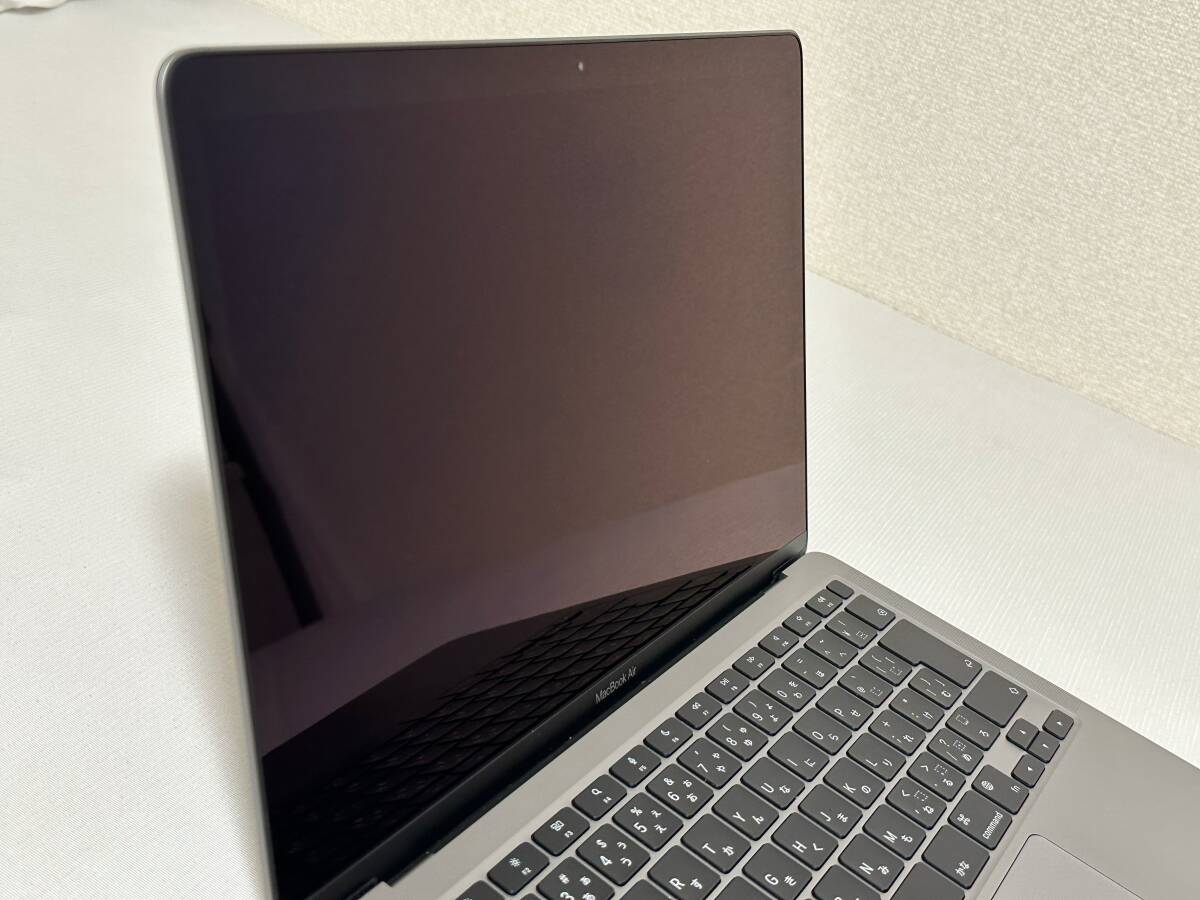 【Apple】MacBook Air 13インチ M1 メモリ/16GB SSD/512GB スペースグレー_画像5