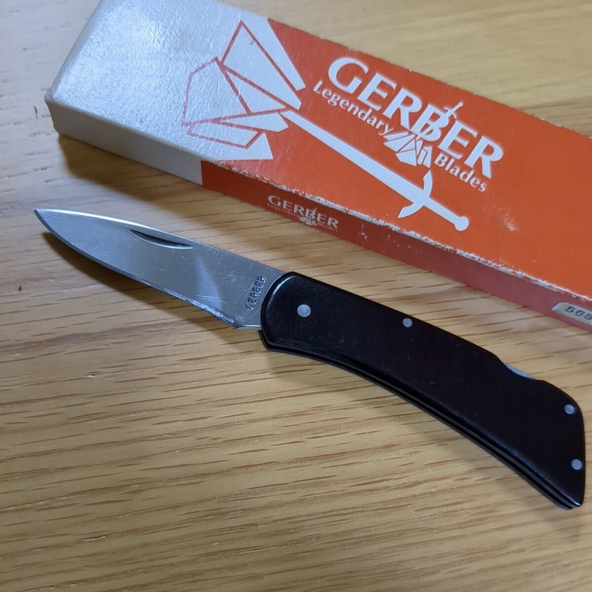 GERBER FOLDING SPORTSMAN 1　Micarta L.S.T.です。