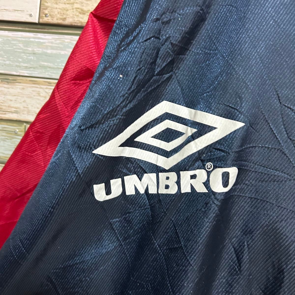 【90's】UMBRO アンブロ　ナイロンジャケット　ビッグロゴ