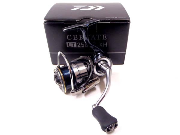 数量は多い DAIWA 2500S-XH セルテートLT 19CERTATE ダイワ