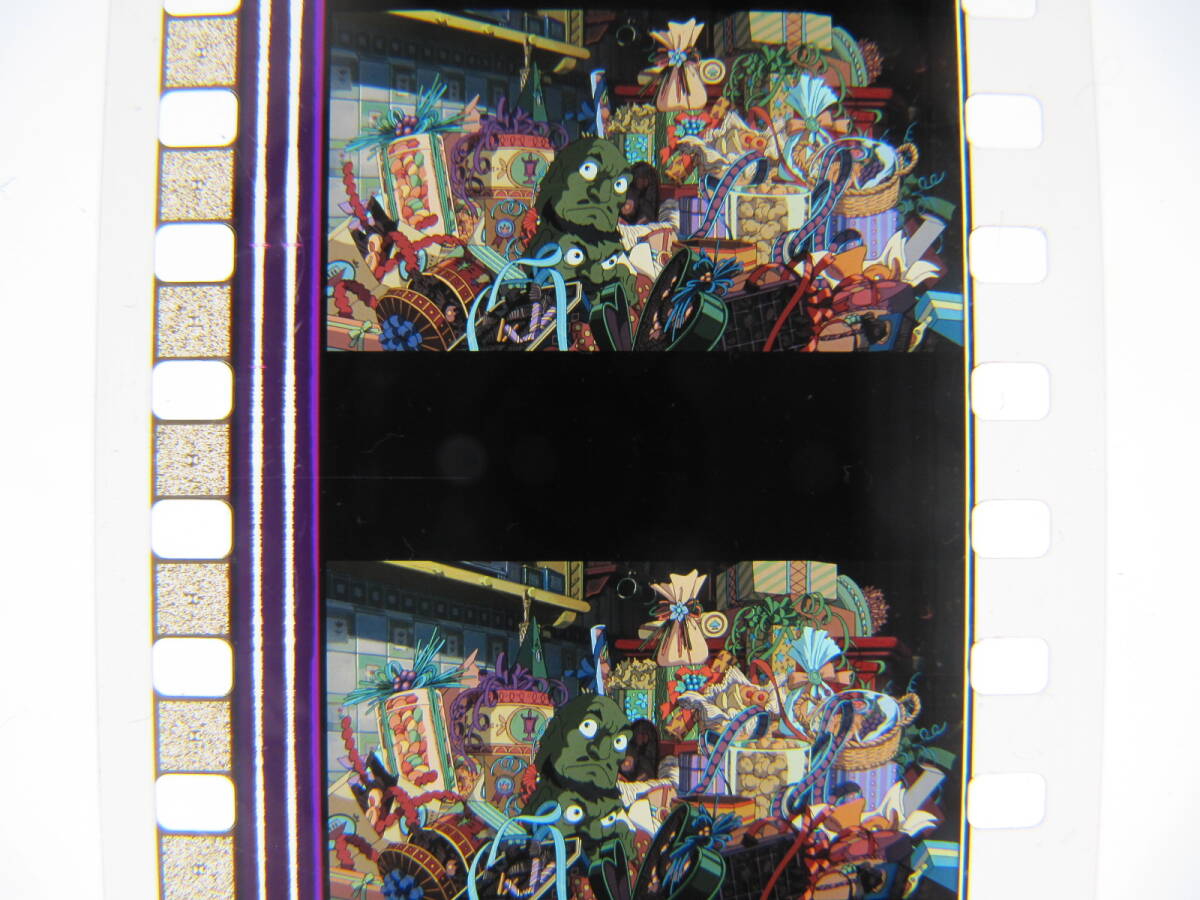 35mmフィルム6コマ549 千と千尋の神隠し スタジオジブリ 宮崎駿 Spirited Away Hayao Miyazakiの画像1