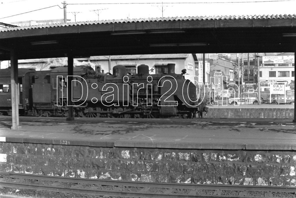 R1022-1[ old railroad white black monochrome nega]35mm 6 koma * Showa era 40~50 period Special sudden ... small rice field sudden electro- iron .. ..EF1019 Special sudden ....* railroad station train 