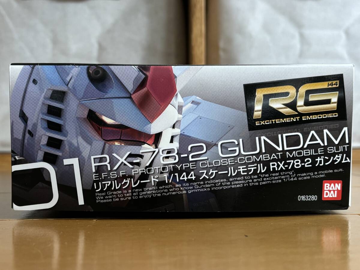 【BANDAI】1/144 RG RX-78-2 ガンダム 新品未組立品_画像4