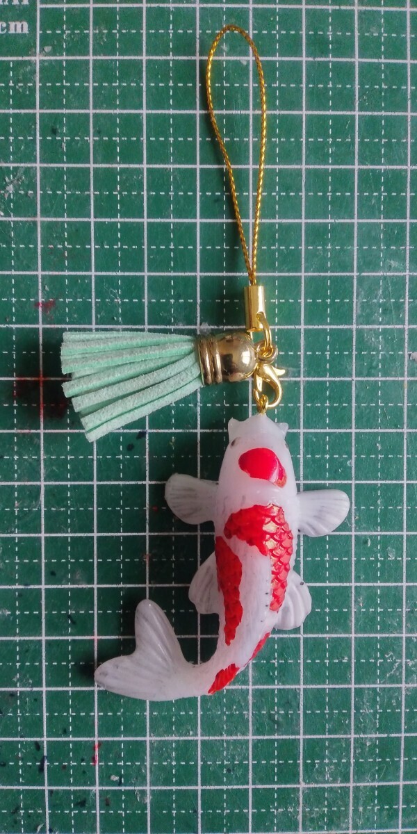  colored carp common carp .. do **[ common carp person ] strap one point thing hand made original work 