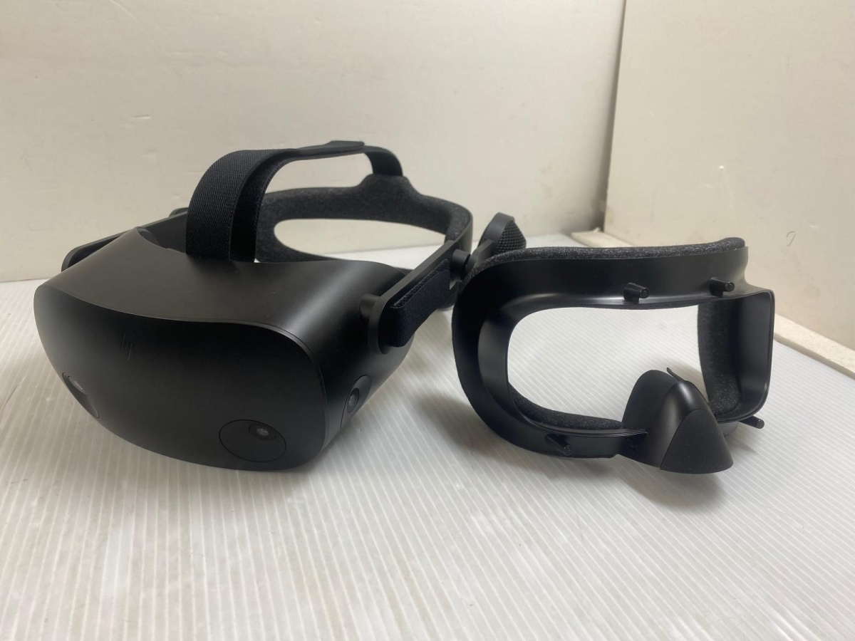 【中古現状品】HP Reverb G2 VR Headset TPC-Q077-VH ○YR-16997○の画像2