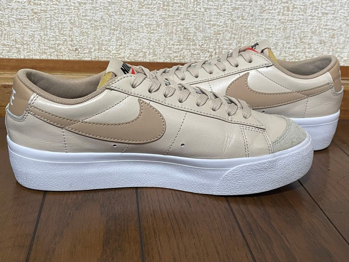 NIKE BLAZER LOW PLATFORM "SAND DRIFT" 25.0cm