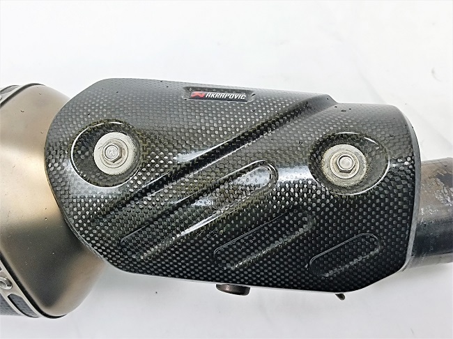 ZX-6R 09-20 AKRAPOVIC (アクラポビッチ) スリップオン カーボンマフラー(美品)_画像8