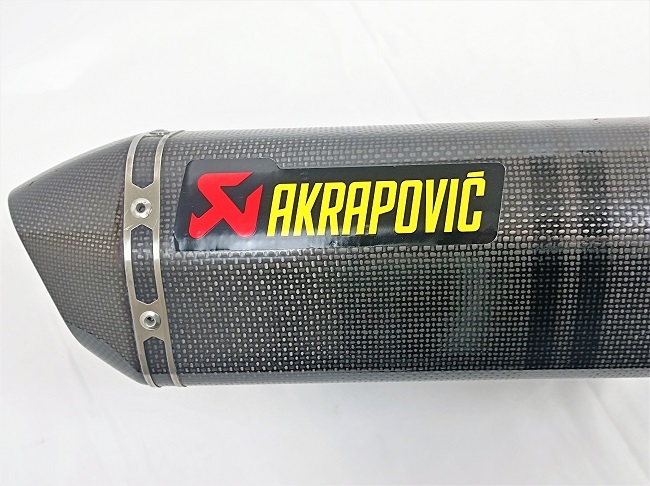 ZX-6R 09-20 AKRAPOVIC (アクラポビッチ) スリップオン カーボンマフラー(美品)_画像3