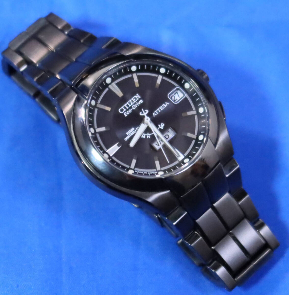シチズン アテッサ ATD53-2773 電波ソーラー ブラックチタン デイデイト メンズ腕時計 中古完全動作品の画像4