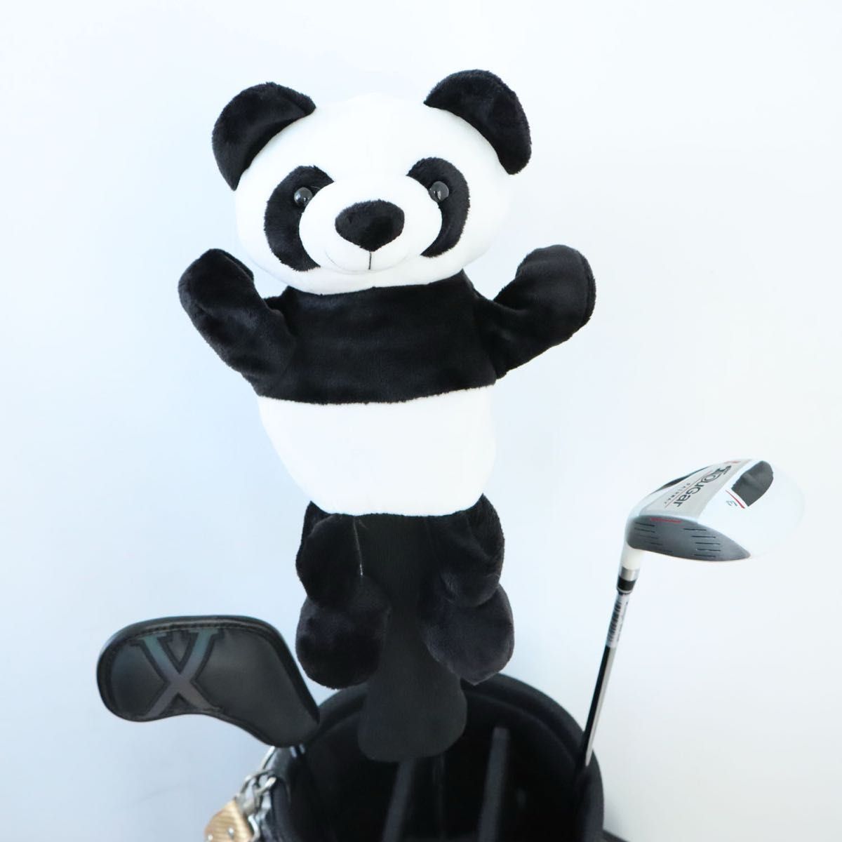 【パンダ】可愛い！ゴルフ  アニマルヘッドカバー ドライバー用 動物 傷 汚れ守る  目立つ 大きめ 目印 ギフト ゴルフクラブ