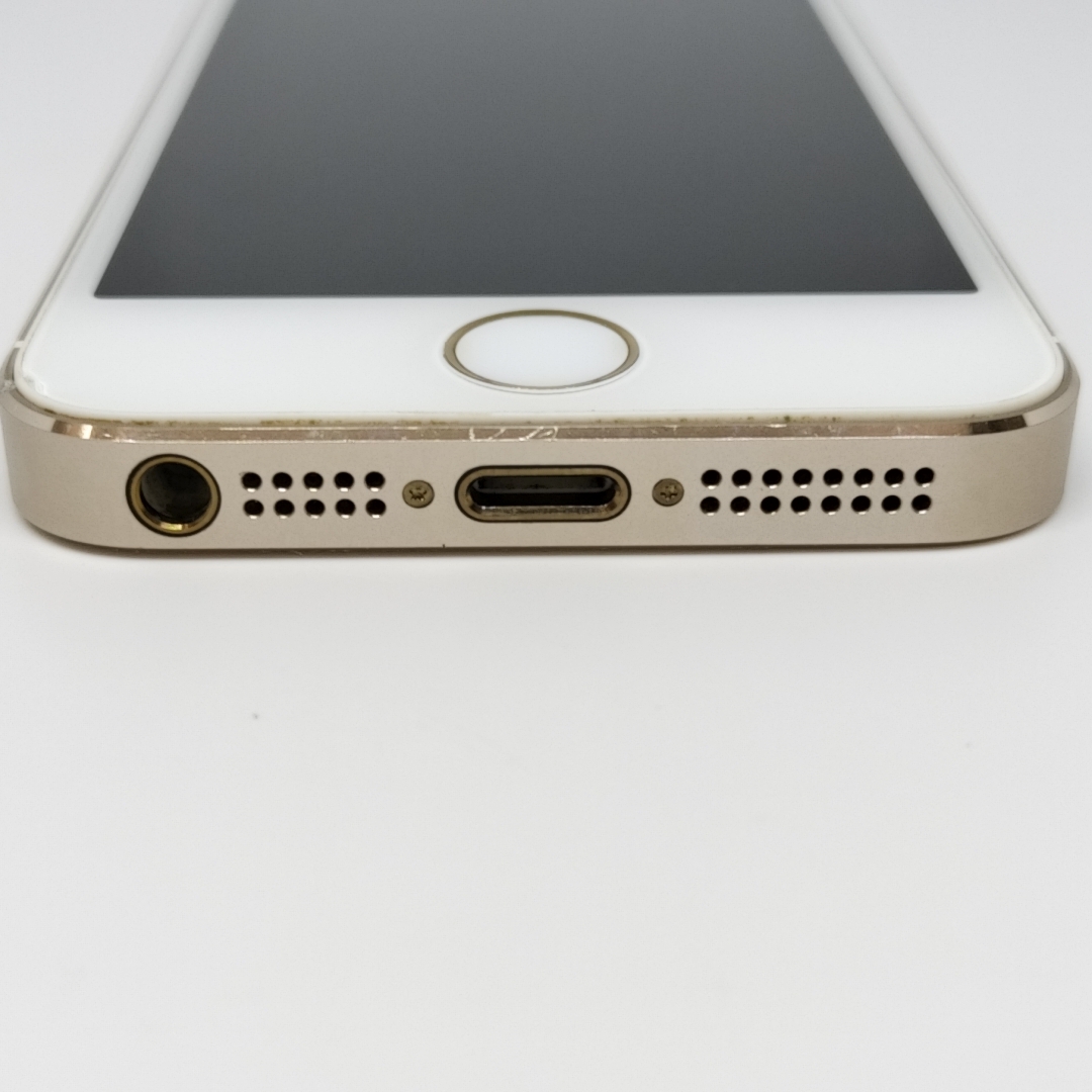 6594★ドコモ docomo Apple iPhone 5s 16GB A1453 ゴールド IMEI 352030062964045 判定〇 不動の為ジャンク品 60サイズ発送 レタパ520発送の画像7