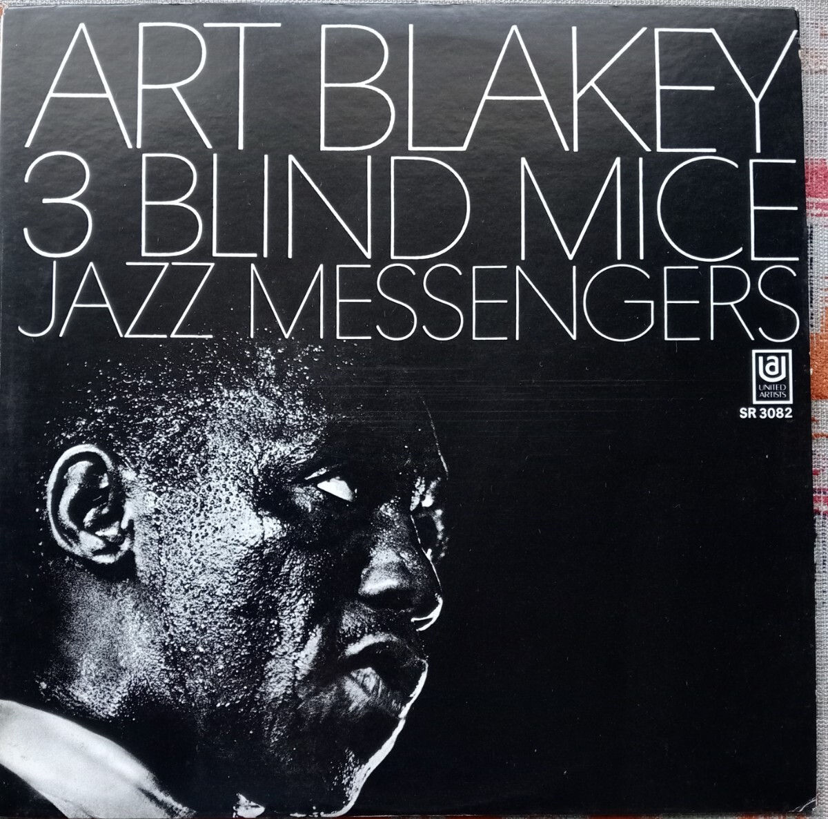 LP国内盤 ART BLAKEY // 3 BLIND MICE 1970,年発売 解説付き _画像1