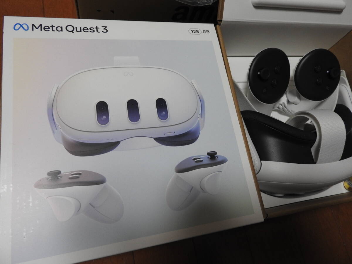 [美品] Meta Quest 3 128GB VRヘッドセット PC VR/MR ゴーグル (エレコムの充電器 ＋ USB-C ケーブル ＋ 互換度入りレンズ)_本体