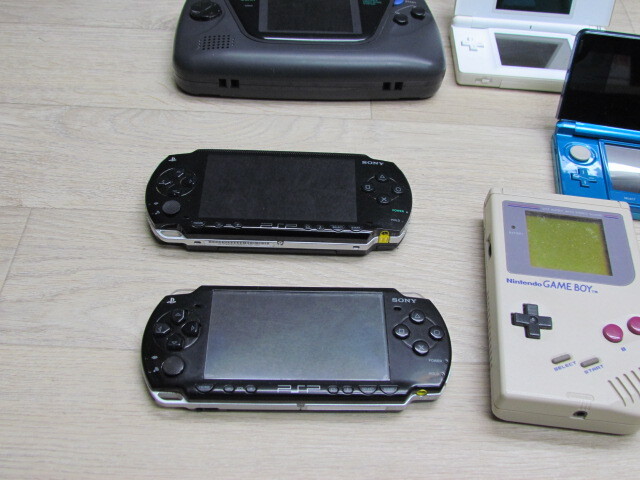 ジャンク☆ゲームまとめて【8台】☆GAME GEAR／GAME BOY／PSP-1000・PSP-2000／DS Lite／3DS_画像4