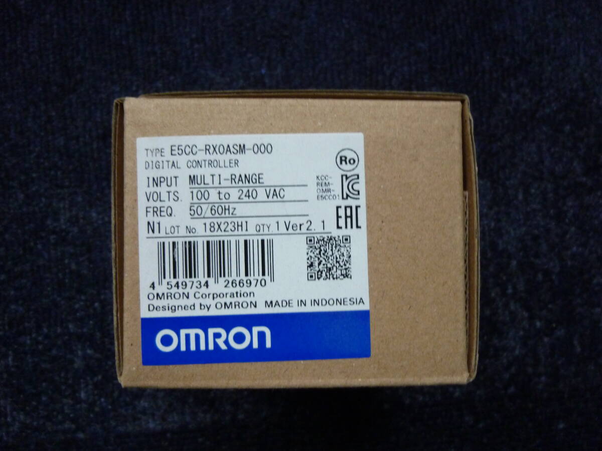 オムロン　温度調節器 E5CC-RX0ASM-000　新品未使用_画像1