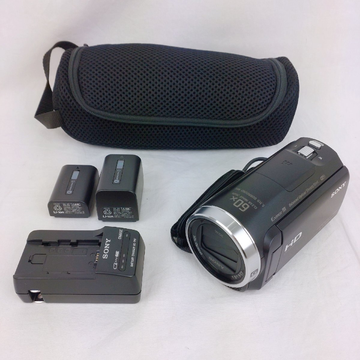 SONY HANDYCAM HDR-CX675 ブラック 本体・バッテリー・バッテリーチャージャー・ソフトケース付き ソニー ハンディカムの画像1