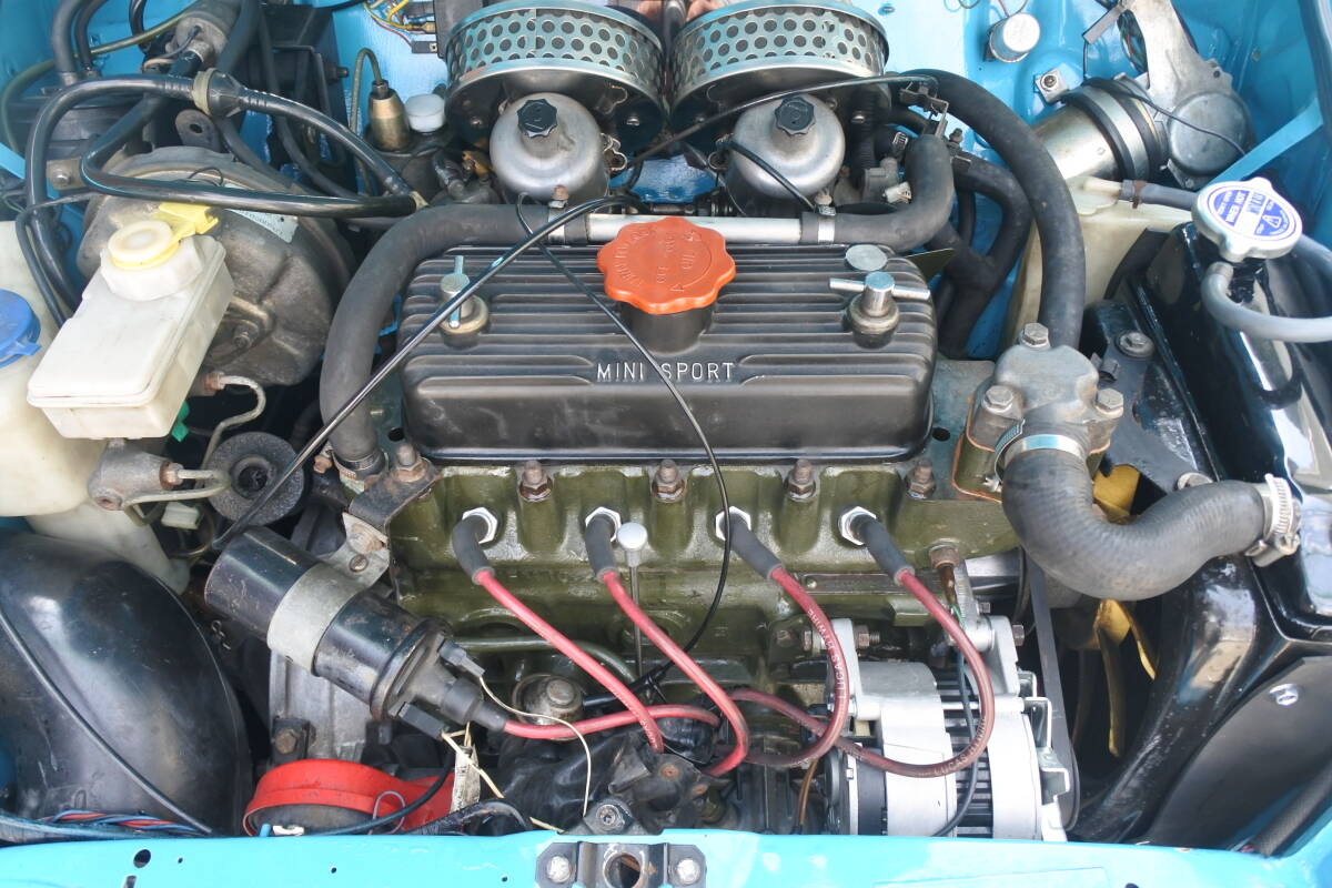 ローバーミニ XN12 1300 SUツインキャブクーパー マーク1仕様 全塗装の画像9