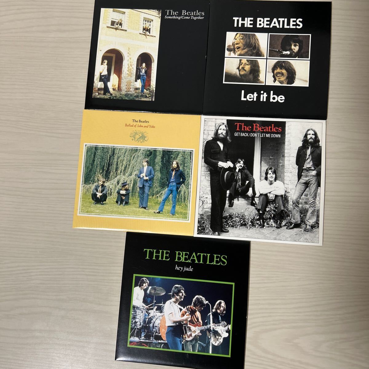 1円スタート THE Beatles CD single collection ビートルズ _画像9