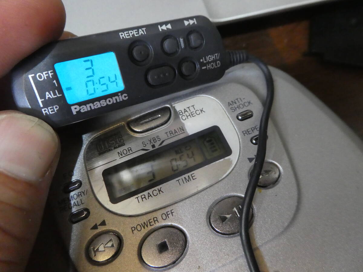 Panasonic SL-SX500 ポータブルCDプレイヤーリモコン・AC Panasonic SL-SX500 ポータブルCDプレイヤーリモコン・AC