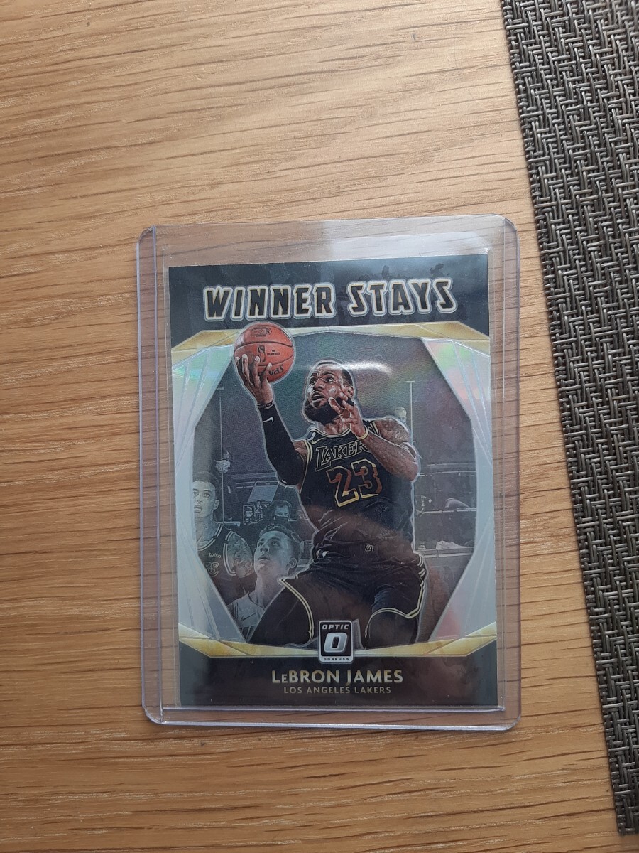 20 21 Donruss Optic LeBron James Winner Stays prizm silverの画像1