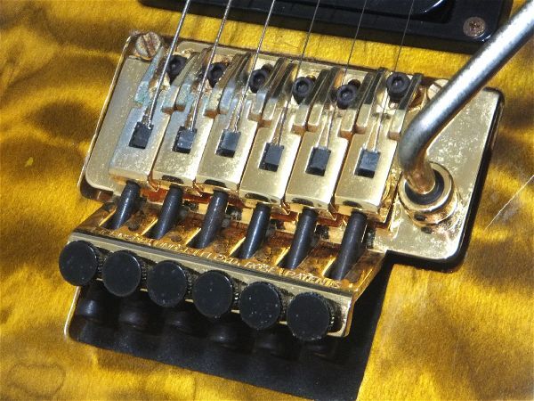 J&D by Jack & Danny Brothers JD-908 キルトトップ Floyd Rose フロイドローズ アーチドトップ アーチトップ SSH ディンキー サンバースト_画像2