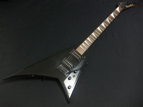 TEAM G.J. by Grover Jackson ジャクソン RH-47 ランディローズV Randy Rhoads RR フライングV トレモロ 変形エレキギター ブラック 黒の画像1