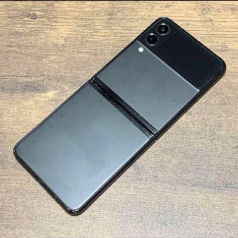 【海外キャリア】Android Galaxy Z Flip3 5G 128gb