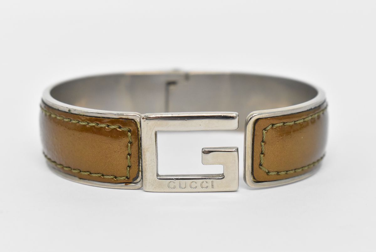 (758S 0325M14) 1円～ GUCCI グッチ バングル ブレスレット シルバー金具 Gロゴ レディース イタリア製 エナメル ブラウン 正規品の画像2