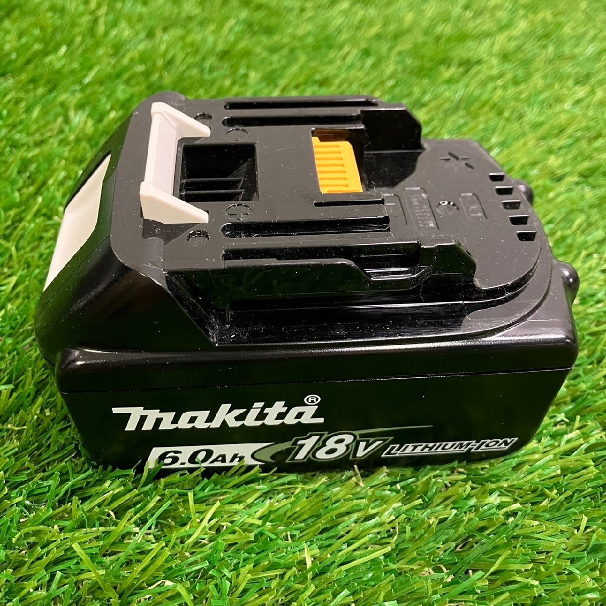 【中古品】『3-496』マキタmakita 18vバッテリーBL1860B_画像1