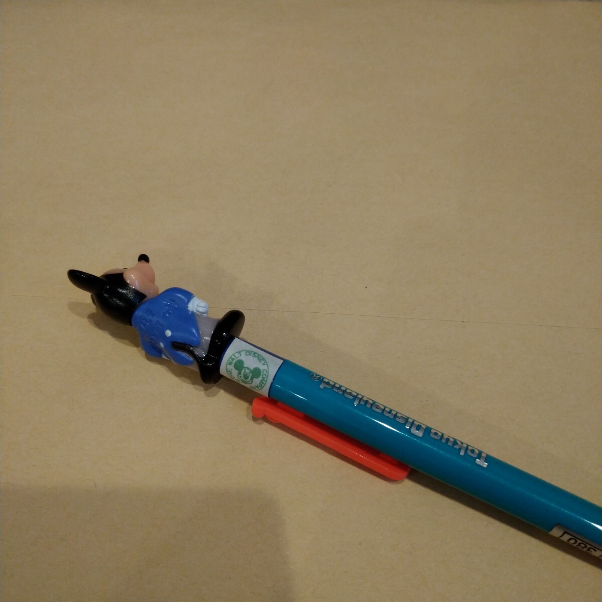 東京ディズニーランド 公式 ミッキーマウス シャープペン ペン型 消しゴム 当時物 文房具 お土産 未使用 ジャングルクルーズの画像2