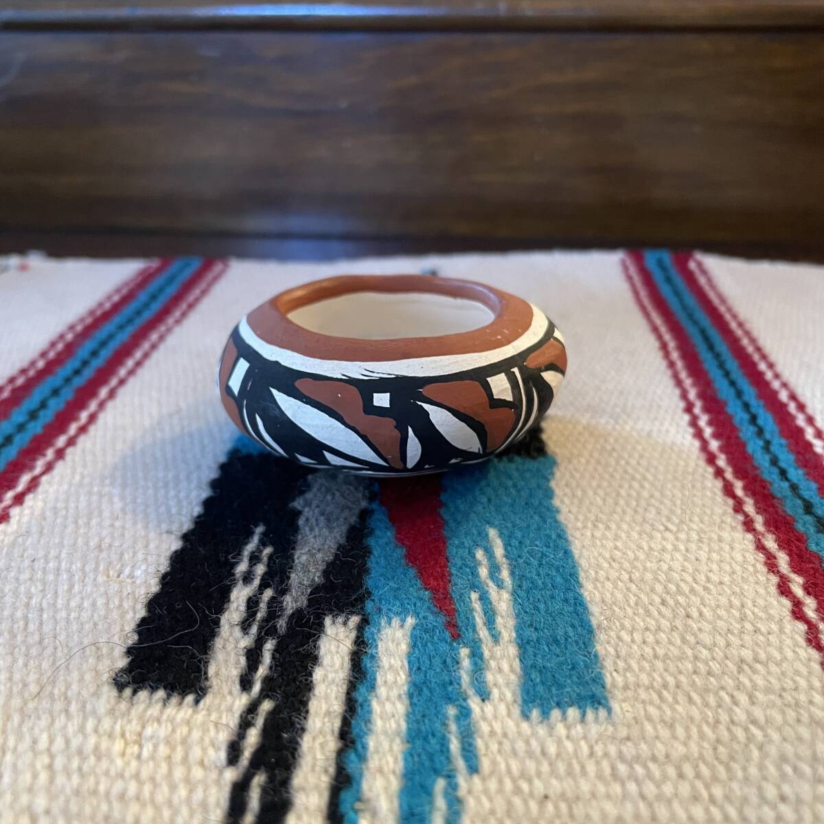 希少品!ネイティブアメリカン壷 ナバホ族navajoプエブロ 希少品!ネイティブアメリカン壷 ナバホ族navajoプエブロ