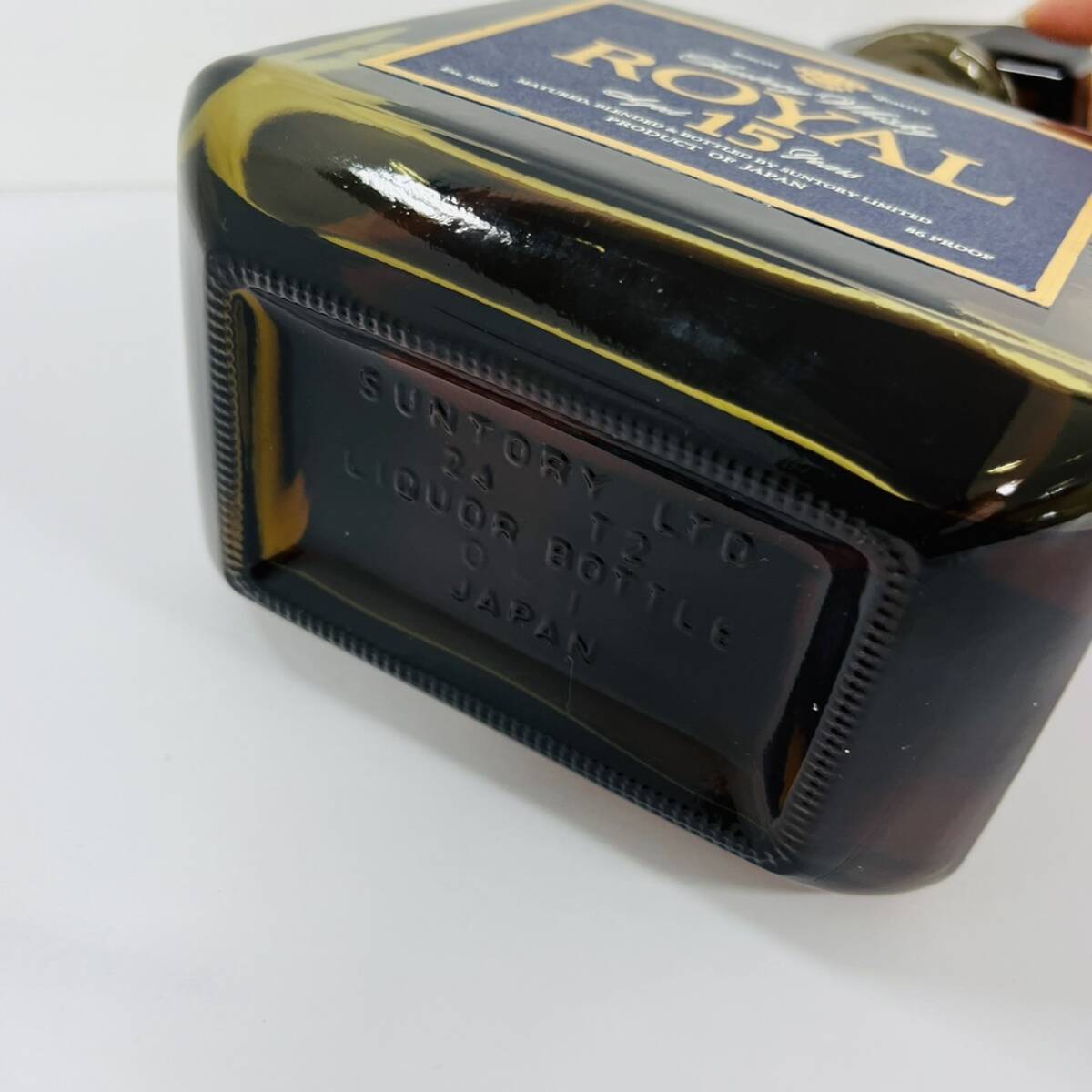 15021/【未開栓】SUNTORY WHISKY ROYAL プレミアム15年 サントリー ウイスキー ローヤル 700ml 43% 洋酒_画像7