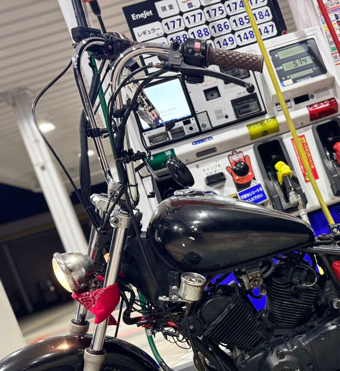 人気の雑貨がズラリ! ハリケーン(HURRICANE) ハンドルバー P1インチ 500スカイハイ バイクハンドル